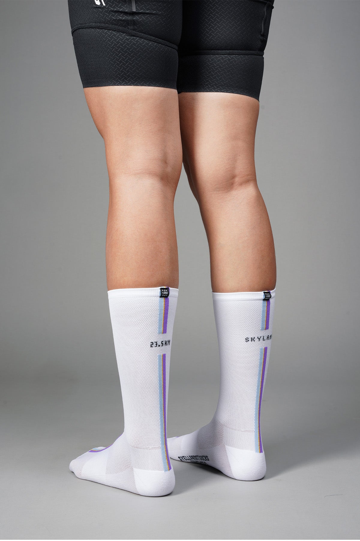 SKYLANE - WHITE REAR SIDE | BEST CYCLING SOCKS