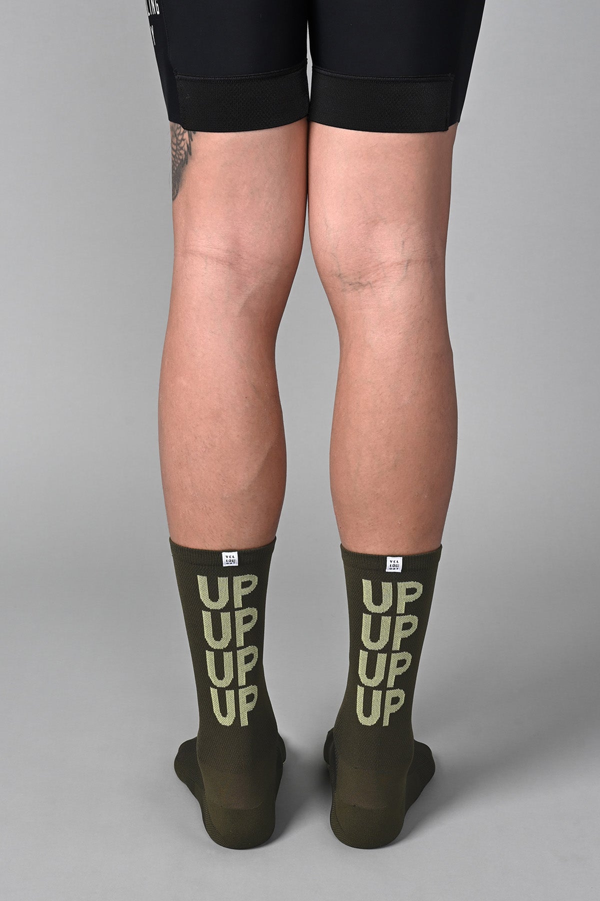 UPUPUP - DARK OLIVE REAR | BEST CYCLING SOCKS