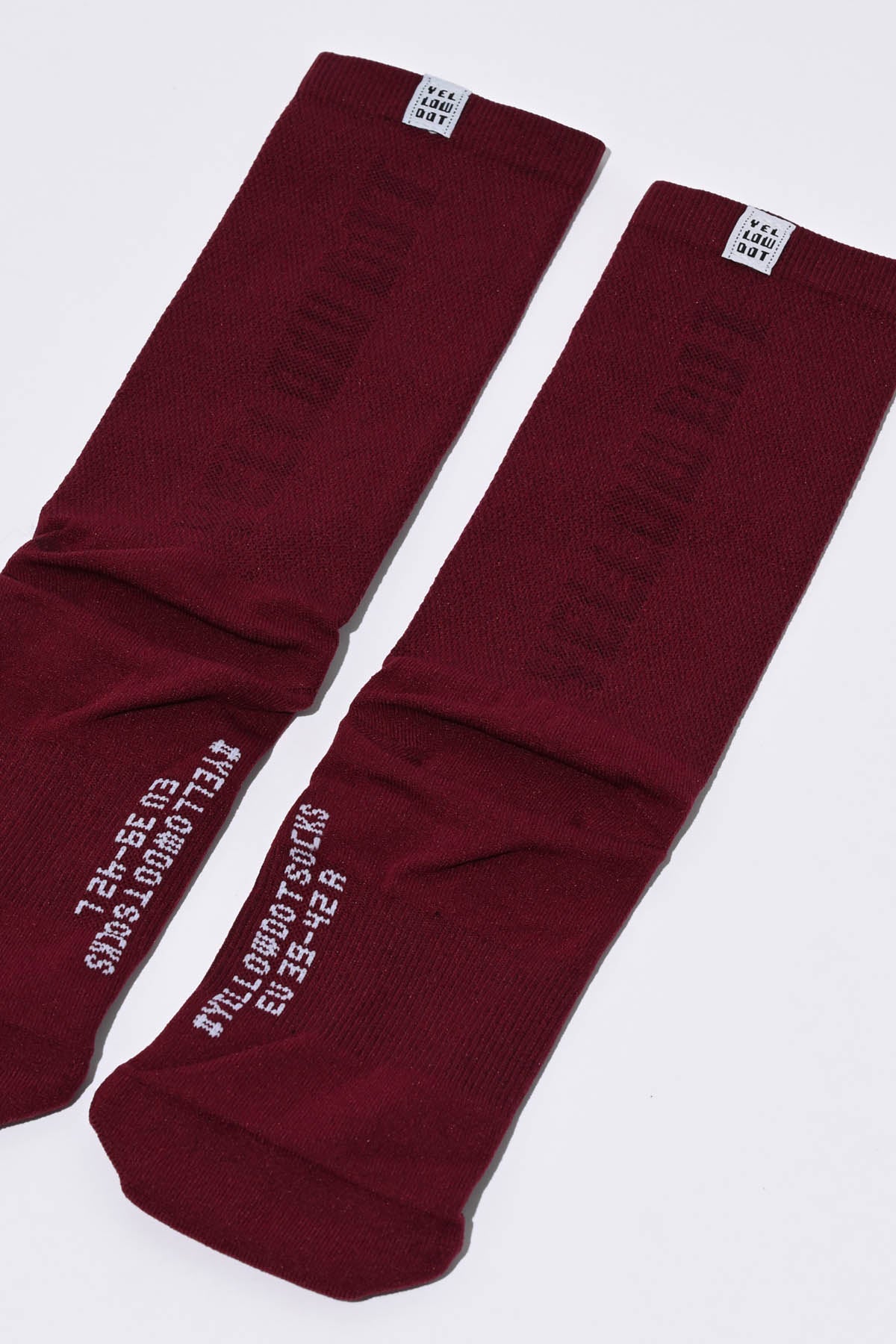 STEALTH - BARN RED PACKSHOT | BEST CYCLING SOCKS