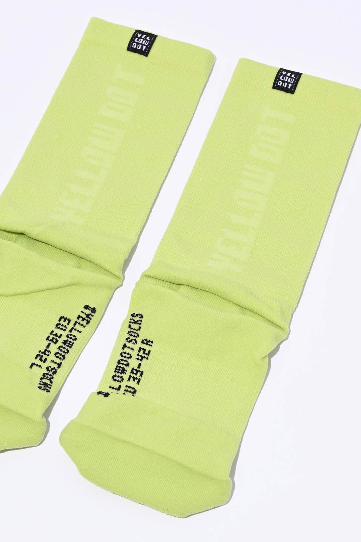 STEALTH - BITTER LIME PACKSHOT | BEST CYCLING SOCKS