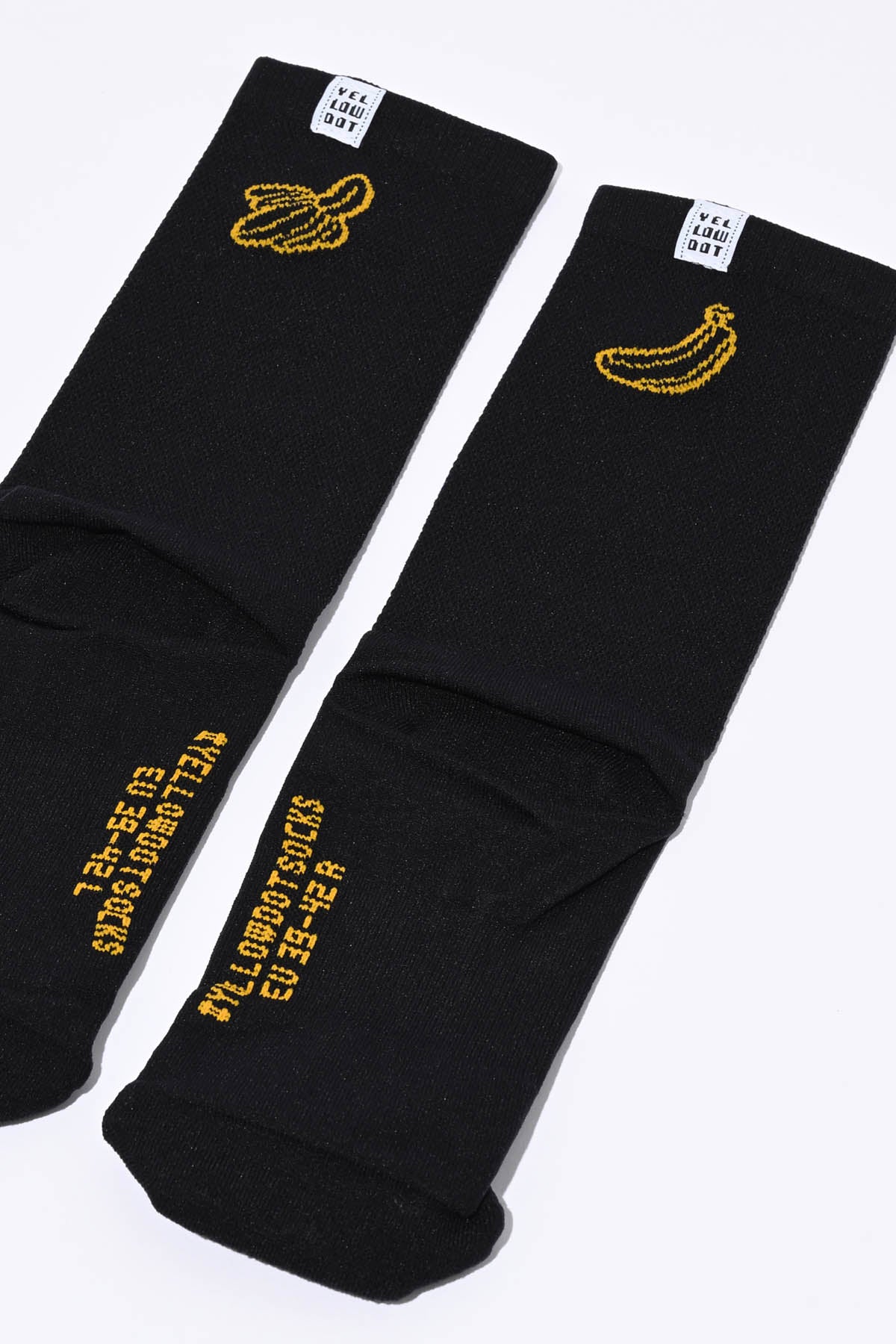 COOL BANANAS - BLACK PACKSHOT | BEST CYCLING SOCKS