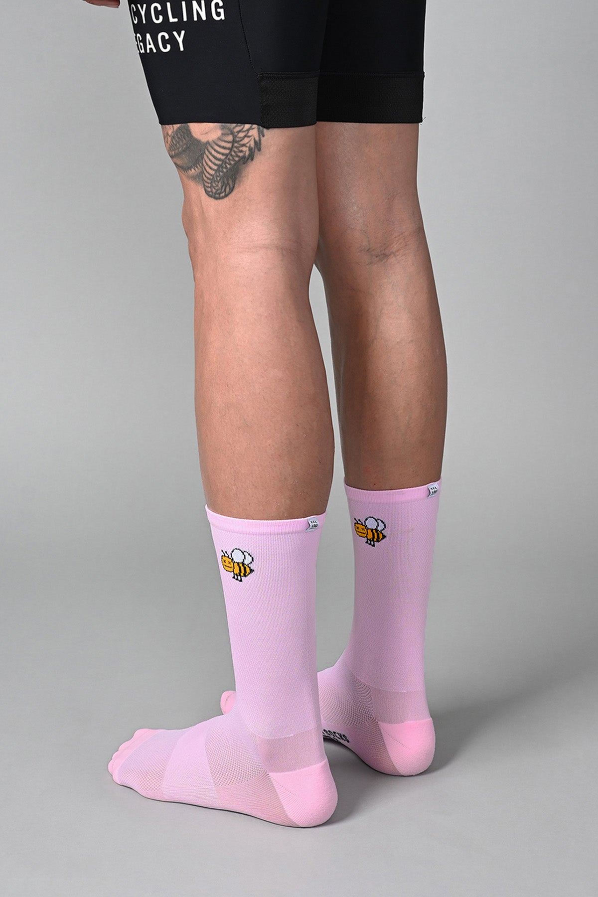 HONEY BEE - CAMEO PINK REAR SIDE | BEST CYCLING SOCKS