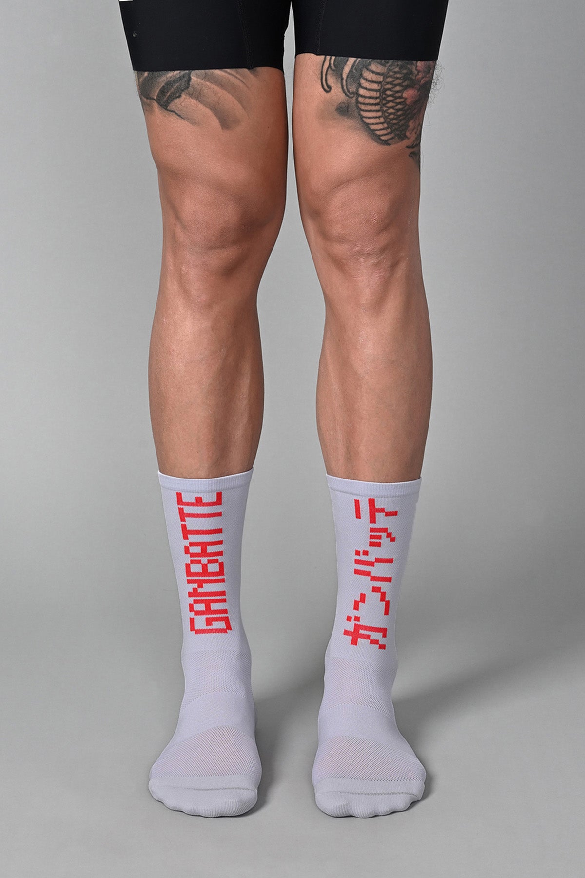 GANBATTE - GREY FRONT | BEST CYCLING SOCKS