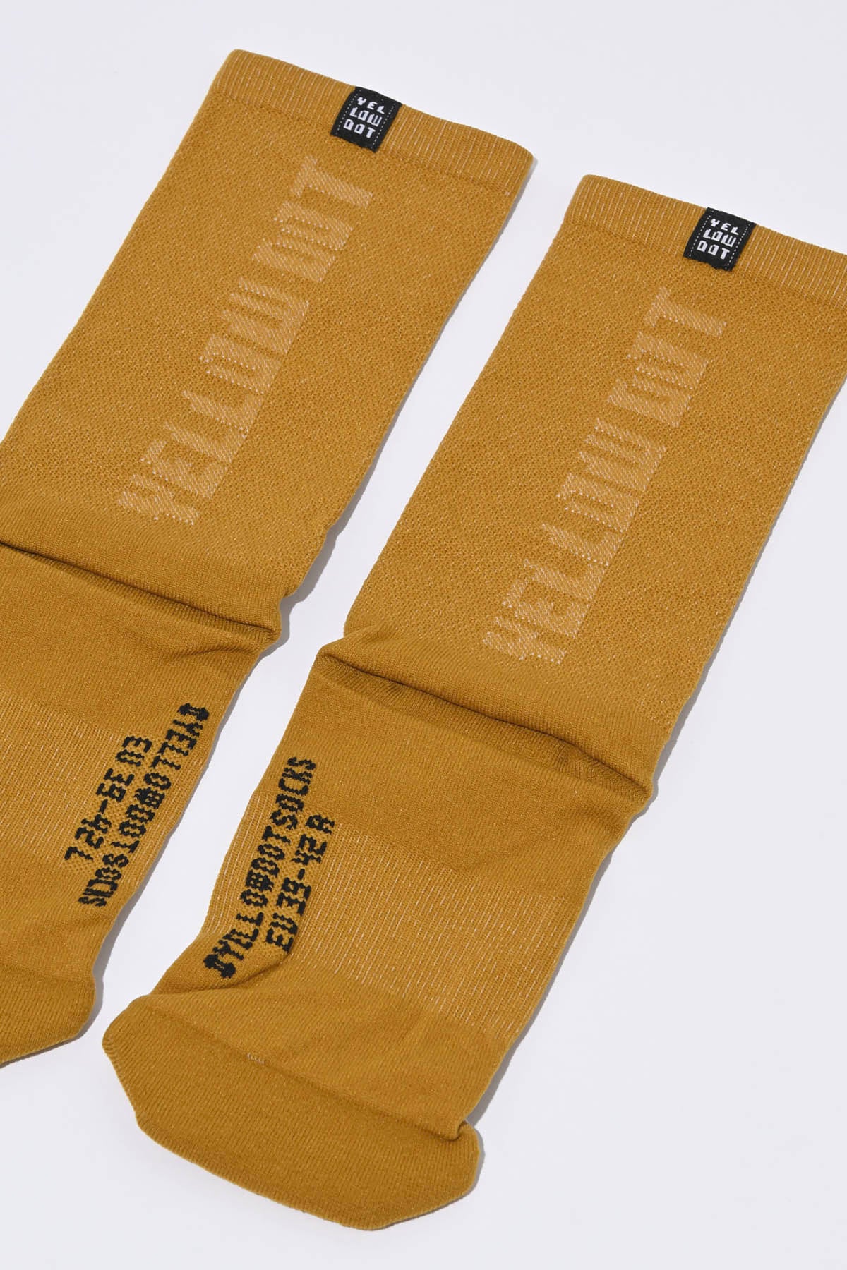 STEALTH - GOLD PACKSHOT | BEST CYCLING SOCKS