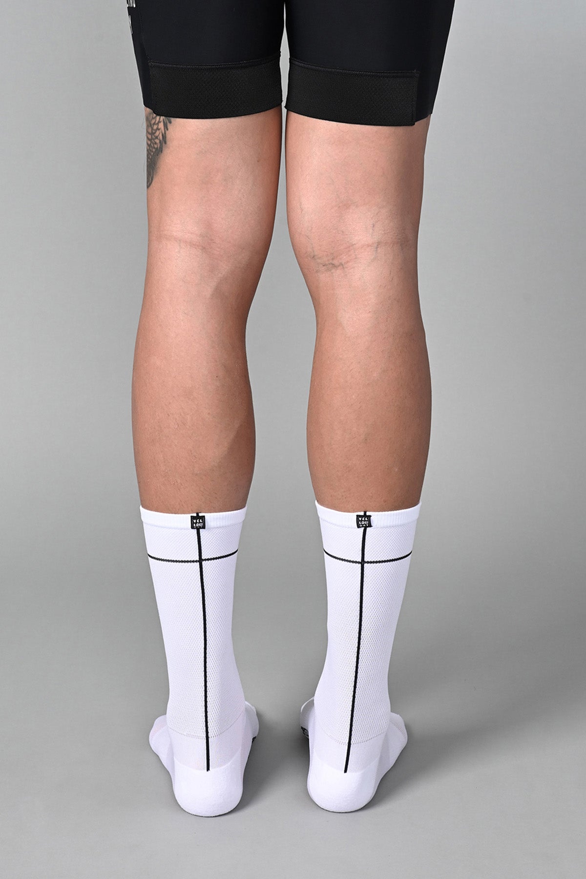 CROSSLINE - WHITE REAR | BEST CYCLING SOCKS