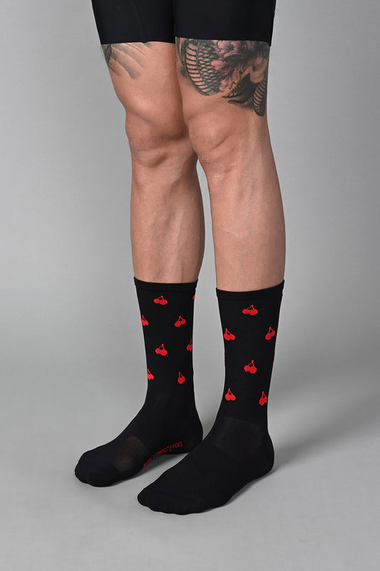 CHERRY - BLACK FRONT SIDE | BEST CYCLING SOCKS